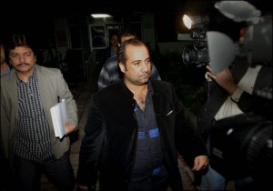 Rahat Fateh arrested for undeclared foreign currency
