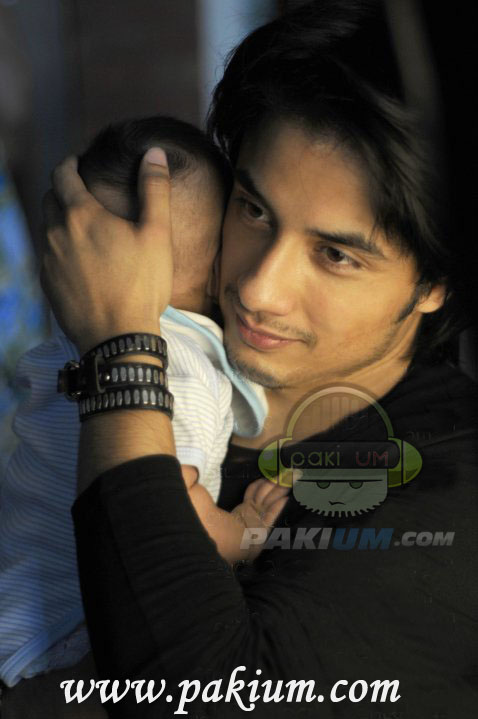 Ali Zafar picture with song Azaan Ali