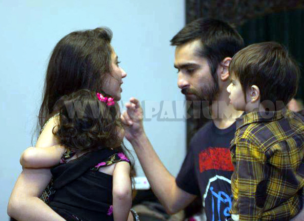 Mahira Khan with son, baby and Husband