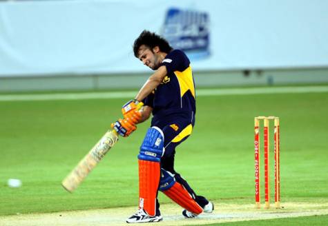 Atif Aslam playing cricket