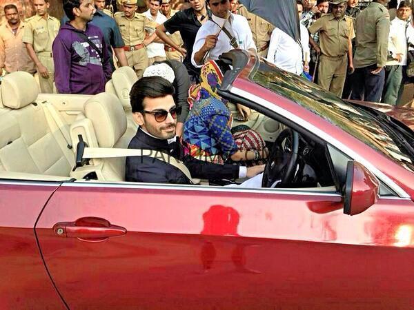 Fawad Khan spotted on the sets of upcoming Bollywood Movie
