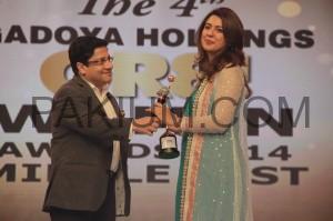 Sidra-Iqbal-Won-4th-GR8-Women-Awards-2014 (1)