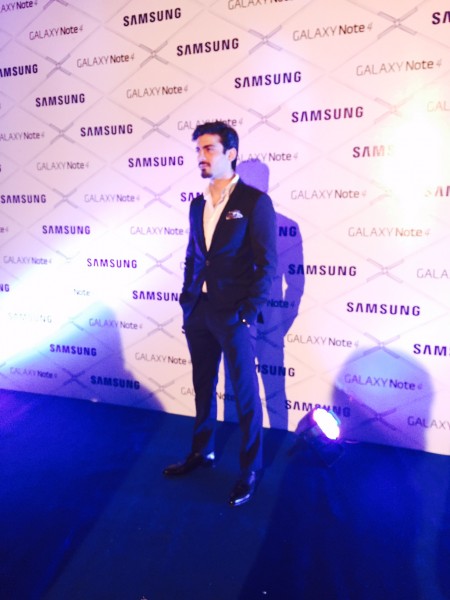 Fawad-Khan-at-Galaxy-Note-4-Launch-event