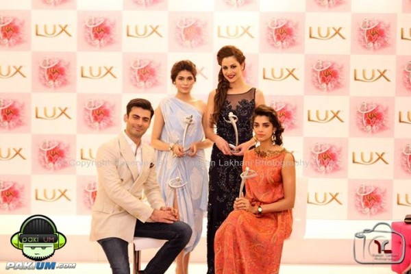 13th-lux-style-awards-2014-winners-celebrations (27)