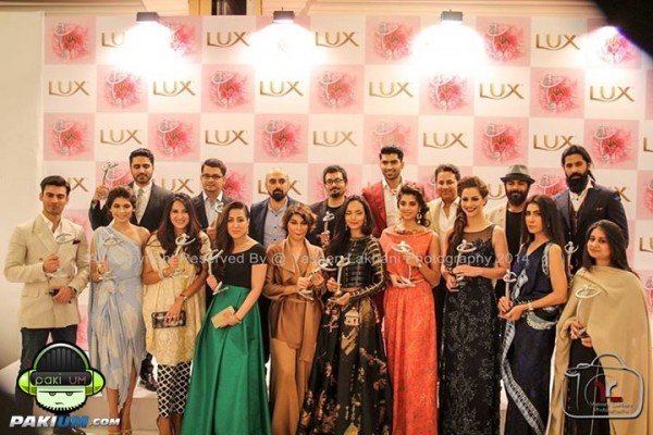 13th-lux-style-awards-2014-winners-celebrations (38)