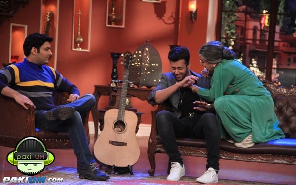 atif-aslam-in-comedy-nights-with-kapil (8)