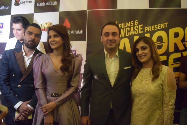 star-studded-premieres-for-lahore-se-aagey-held-nation-wide-1